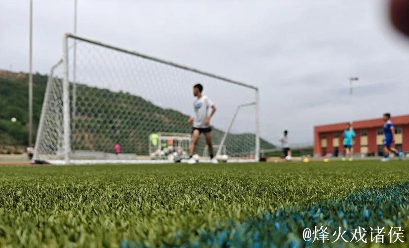 陕西志丹：传承信天游韵律，追逐足球梦想